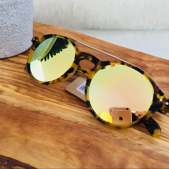 Madewell Accessories - MADEWELL Omaha Top-bar Sunglasses